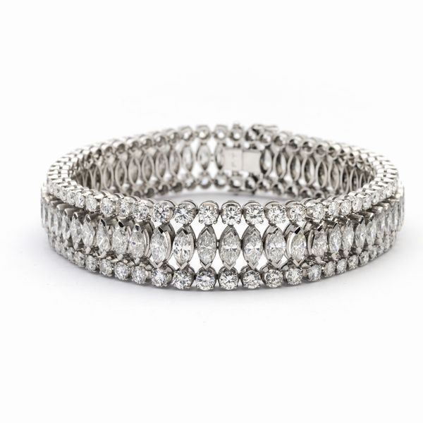 Bracciale in platino e riviere di diamanti  - Asta Gioielli Orologi e Fashion Vintage - Associazione Nazionale - Case d'Asta italiane
