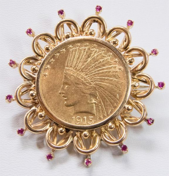 Pendente circolare con spilla in oro giallo  - Asta Gioielli e Orologi - Associazione Nazionale - Case d'Asta italiane