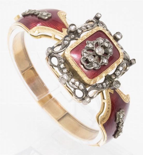 Bracciale rigido in oro giallo e argento con smalto e rose di diamante  - Asta Gioielli e Orologi - Associazione Nazionale - Case d'Asta italiane