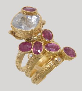 Anello Melograno  - Asta Gioielli e Orologi - Associazione Nazionale - Case d'Asta italiane