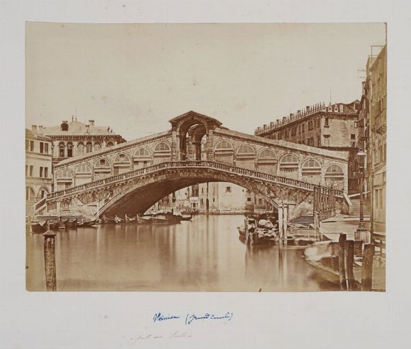 ANTONIO FORTUNATO PERINI : Venezia. Ponte di Rialto.  - Asta Fotografie storiche - Associazione Nazionale - Case d'Asta italiane