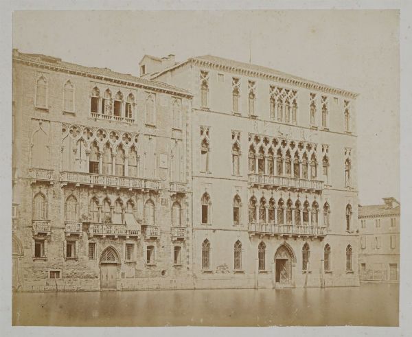 DOMENICO BRESOLIN : Venezia. Palazzo Foscari.  - Asta Fotografie storiche - Associazione Nazionale - Case d'Asta italiane