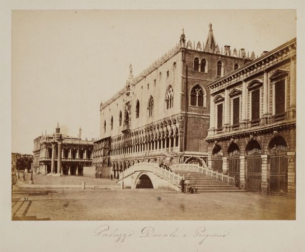 Carlo Naya : Lotto di due albumine di Venezia.  - Asta Fotografie storiche - Associazione Nazionale - Case d'Asta italiane
