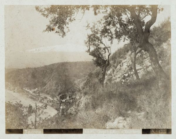 Giovanni Crupi : Lotto di sette fotografie: vedute di Sicilia.  - Asta Fotografie storiche - Associazione Nazionale - Case d'Asta italiane