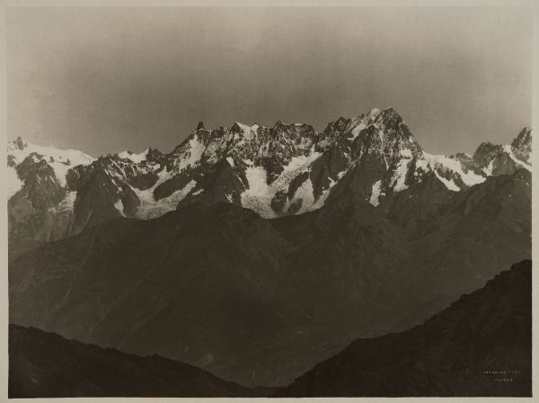 VITTORIO SELLA : Dente del Gigante. Grandes Jorasses dal monte Herbetet.  - Asta Fotografie storiche - Associazione Nazionale - Case d'Asta italiane