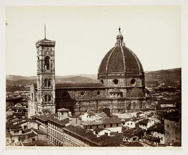 Scatola con una raccolta di 43 fotografie: vedute di Firenze.  - Asta Fotografie storiche - Associazione Nazionale - Case d'Asta italiane