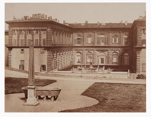 LEOPOLDO ALINARI : Firenze. Palazzo Pitti dal Giardino di Boboli.  - Asta Fotografie storiche - Associazione Nazionale - Case d'Asta italiane