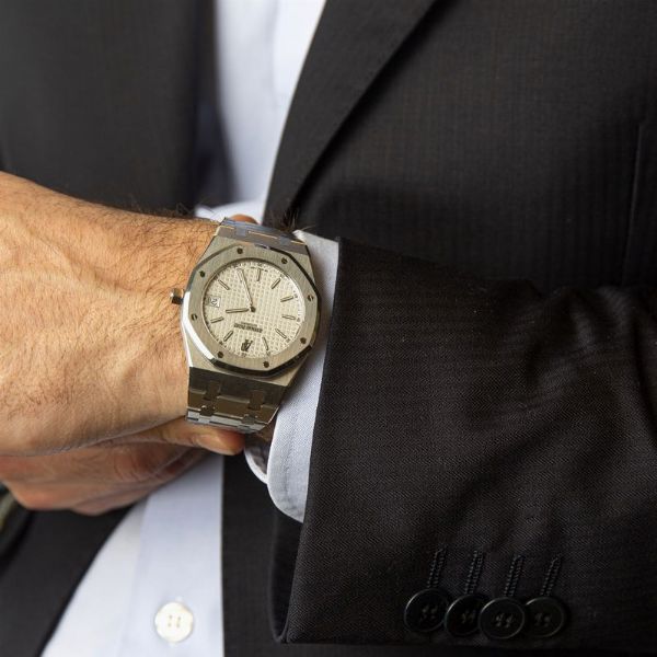 AUDEMARS PIGUET ROYAL OAK JUMBO REF. 15202ST N. G203XX ANNO 2008  - Asta Orologi da polso e da tasca  - Associazione Nazionale - Case d'Asta italiane