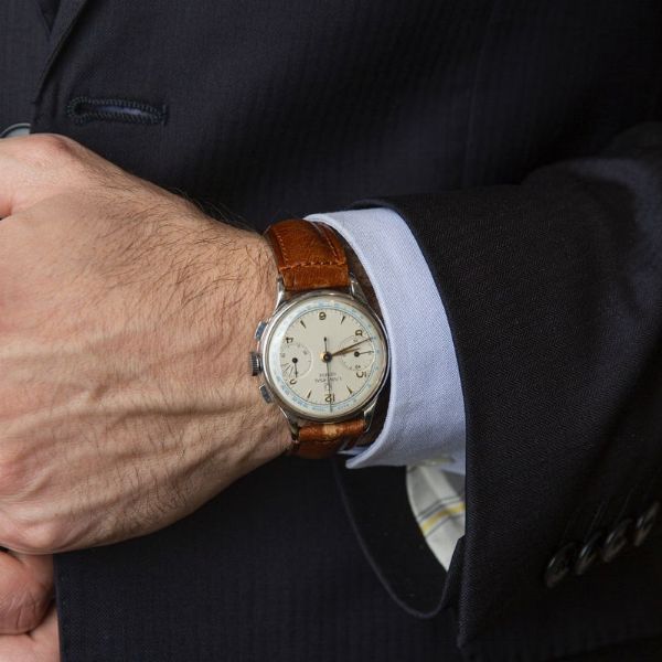 UNIVERSAL GENEVE CRONOGRAFO REF. 32420  - Asta Orologi da polso e da tasca  - Associazione Nazionale - Case d'Asta italiane