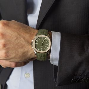 PATEK PHILIPPE AQUANAUT REF. 5168G N. 63987XX ANNO 2020  - Asta Orologi da polso e da tasca  - Associazione Nazionale - Case d'Asta italiane