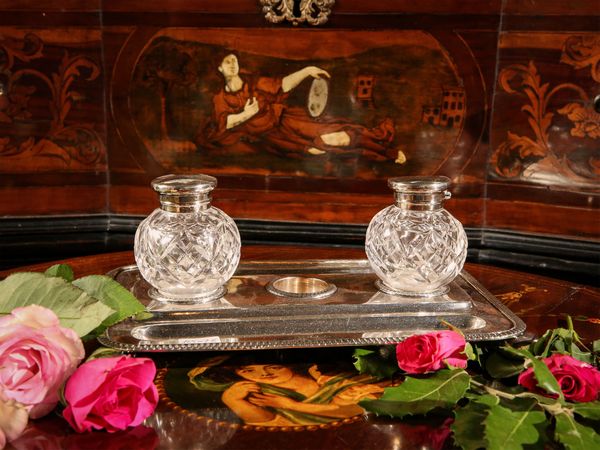 Calamaio in argento, Walker & Hall  - Asta Arredi e Dipinti dal Castello di Gamberaia a Firenze - Associazione Nazionale - Case d'Asta italiane