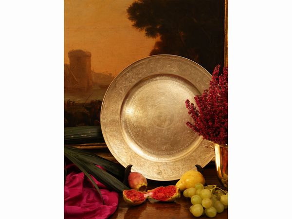 Piatto da parata in argento  - Asta Arredi e Dipinti dal Castello di Gamberaia a Firenze - Associazione Nazionale - Case d'Asta italiane
