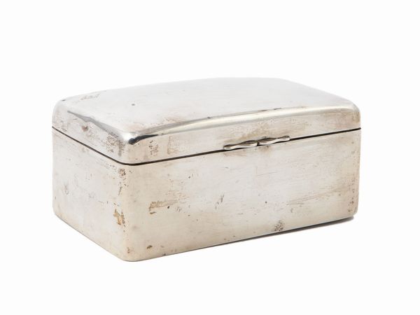 Scatola rivestita in argento  - Asta Arredi e Dipinti dal Castello di Gamberaia a Firenze - Associazione Nazionale - Case d'Asta italiane