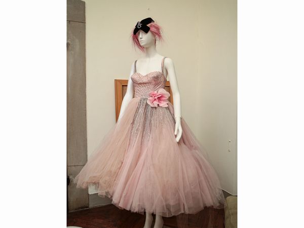 Abito da sera sartoriale  - Asta Arredi e Dipinti dal Castello di Gamberaia a Firenze - Associazione Nazionale - Case d'Asta italiane