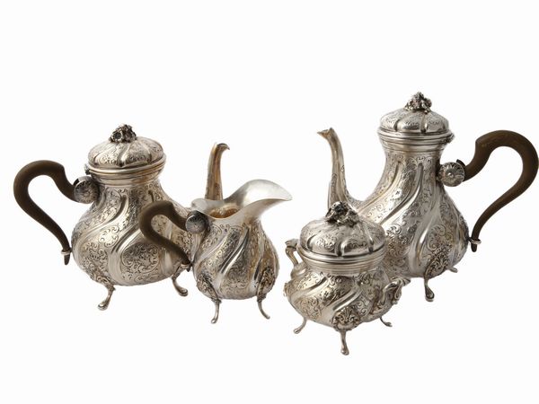 Servizio da t e caff in argento  - Asta Arredi e Dipinti dal Castello di Gamberaia a Firenze - Associazione Nazionale - Case d'Asta italiane
