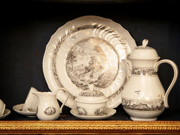 Tte--tte in porcellana tedesca  - Asta Arredi e Dipinti dal Castello di Gamberaia a Firenze - Associazione Nazionale - Case d'Asta italiane