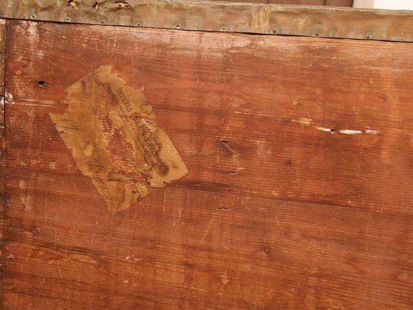 Baule portalegna in legno rivestito in rame  - Asta Arredi e Dipinti dal Castello di Gamberaia a Firenze - Associazione Nazionale - Case d'Asta italiane