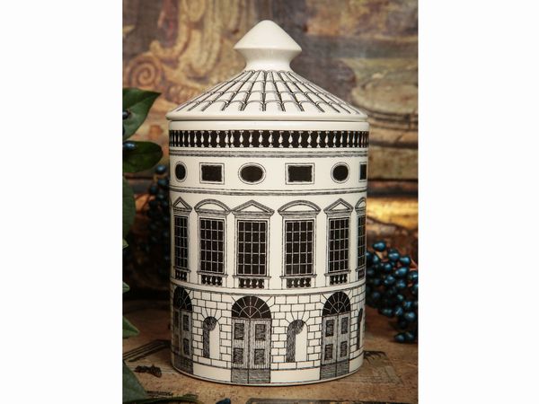 Scatola in porcellana, Fornasetti  - Asta Arredi e Dipinti dal Castello di Gamberaia a Firenze - Associazione Nazionale - Case d'Asta italiane