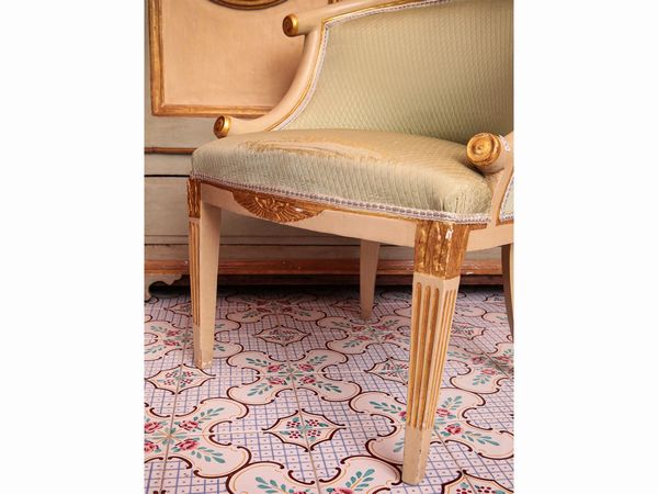 Coppia di poltroncine a pozzetto  - Asta Arredi e Dipinti dal Castello di Gamberaia a Firenze - Associazione Nazionale - Case d'Asta italiane