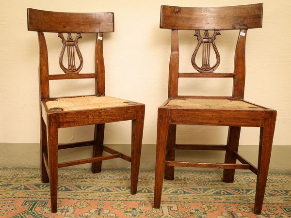 Coppia di sedie in ciliegio  - Asta Arredi e Dipinti dal Castello di Gamberaia a Firenze - Associazione Nazionale - Case d'Asta italiane