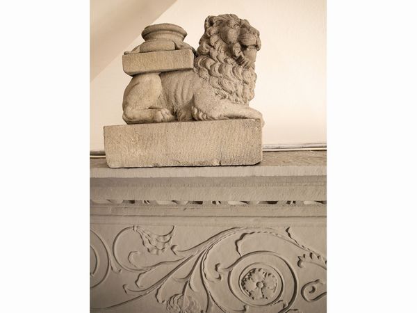 Coppia di sculture in pietra serena  - Asta Arredi e Dipinti dal Castello di Gamberaia a Firenze - Associazione Nazionale - Case d'Asta italiane