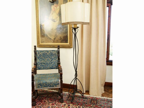 Coppia di antiche torciere in ferro battuto  - Asta Arredi e Dipinti dal Castello di Gamberaia a Firenze - Associazione Nazionale - Case d'Asta italiane