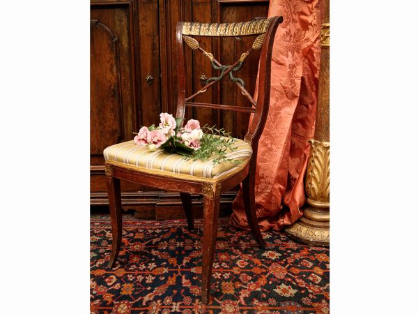 Finimento in noce  - Asta Arredi e Dipinti dal Castello di Gamberaia a Firenze - Associazione Nazionale - Case d'Asta italiane