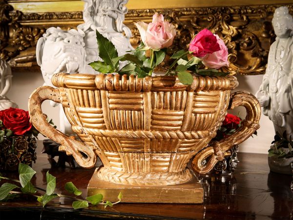 Fioriera in legno intagliato e dorato  - Asta Arredi e Dipinti dal Castello di Gamberaia a Firenze - Associazione Nazionale - Case d'Asta italiane