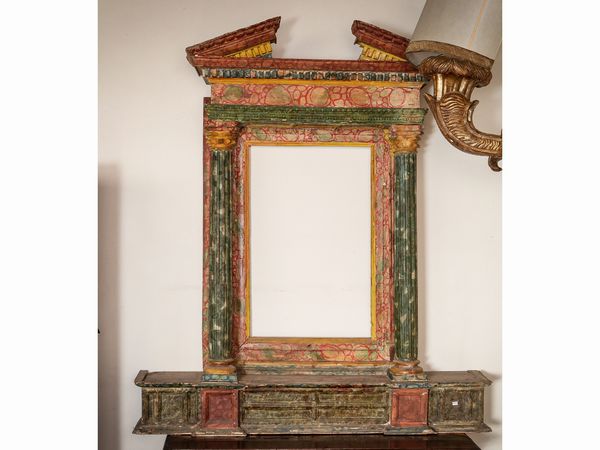 Grande cornice architettonica in legno tenero  - Asta Arredi e Dipinti dal Castello di Gamberaia a Firenze - Associazione Nazionale - Case d'Asta italiane