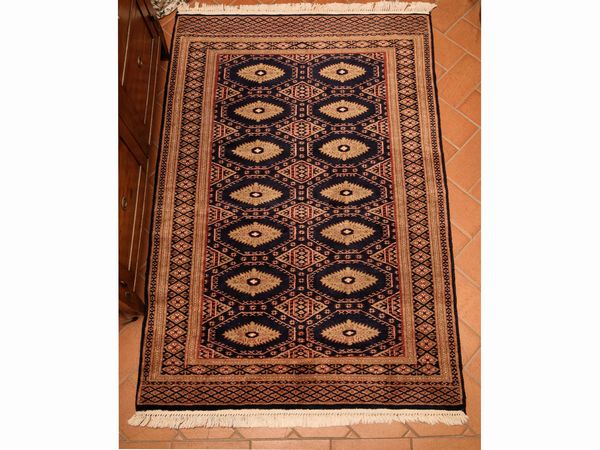 Tappeto Bukara  - Asta Arredi e Dipinti dal Castello di Gamberaia a Firenze - Associazione Nazionale - Case d'Asta italiane