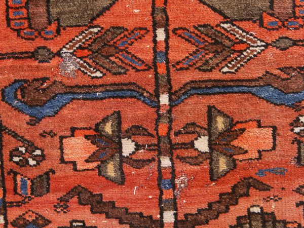 Tappeto galleria caucasico di vecchia manifattura  - Asta Arredi e Dipinti dal Castello di Gamberaia a Firenze - Associazione Nazionale - Case d'Asta italiane