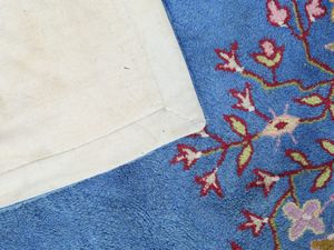 Tappeto di vecchia manifattura  - Asta Arredi e Dipinti dal Castello di Gamberaia a Firenze - Associazione Nazionale - Case d'Asta italiane