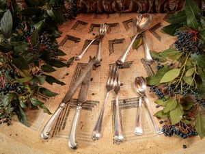 Servizio di posate in argento  - Asta Arredi e Dipinti dal Castello di Gamberaia a Firenze - Associazione Nazionale - Case d'Asta italiane