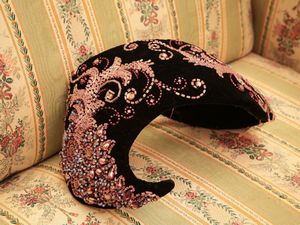 Due cappellini vintage  - Asta Arredi e Dipinti dal Castello di Gamberaia a Firenze - Associazione Nazionale - Case d'Asta italiane