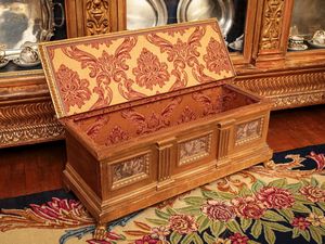 Cassina in legno intagliato e dorato  - Asta Arredi e Dipinti dal Castello di Gamberaia a Firenze - Associazione Nazionale - Case d'Asta italiane