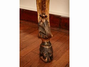 Coppia di console in legno intagliato e dorato  - Asta Arredi e Dipinti dal Castello di Gamberaia a Firenze - Associazione Nazionale - Case d'Asta italiane