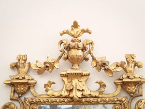 Coppia di grandi specchiere a ventola in legno intagliato e dorato  - Asta Arredi e Dipinti dal Castello di Gamberaia a Firenze - Associazione Nazionale - Case d'Asta italiane