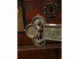 Antica croce astile in bronzo  - Asta Arredi e Dipinti dal Castello di Gamberaia a Firenze - Associazione Nazionale - Case d'Asta italiane