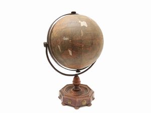 Globo Geohydro-graphico  - Asta Arredi e Dipinti dal Castello di Gamberaia a Firenze - Associazione Nazionale - Case d'Asta italiane