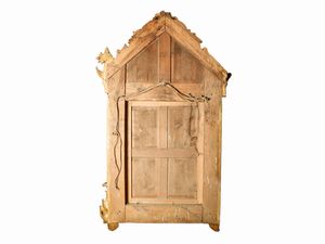 Grande specchiera con cornice in legno intagliato e dorato  - Asta Arredi e Dipinti dal Castello di Gamberaia a Firenze - Associazione Nazionale - Case d'Asta italiane