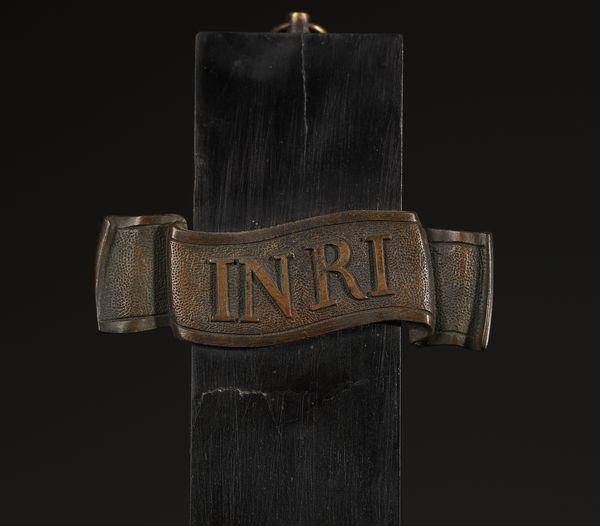 SCULTORE ITALIANO DEL XVII SECOLO : Crocifisso in bronzo patinato, croce in legno  - Asta Asta 387 | ARTE ANTICA E DEL XIX SECOLO - DAL RINASCIMENTO AL SIMBOLISMO: OPERE DA COLLEZIONI ITALIANE Tradizionale - Associazione Nazionale - Case d'Asta italiane