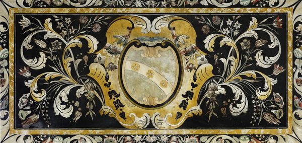 FLAMINI (XVIII SECOLO) NICOLA : Attribuito a. Grande piano in scagliola di forma rettangolare, centrato da stemma gentilizio da cui si dipartono spirali e racemi floreali su fondo nero, bordo con decorazioni vegetali e floreali  - Asta Asta 387 | ARTE ANTICA E DEL XIX SECOLO - DAL RINASCIMENTO AL SIMBOLISMO: OPERE DA COLLEZIONI ITALIANE Tradizionale - Associazione Nazionale - Case d'Asta italiane