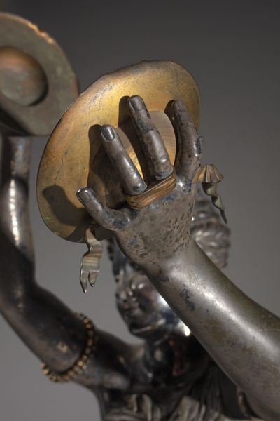 BRONZISTA DEL XX SECOLO : Coppia di figure femminili musicanti  - Asta Asta 387 | ARTE ANTICA E DEL XIX SECOLO - DAL RINASCIMENTO AL SIMBOLISMO: OPERE DA COLLEZIONI ITALIANE Tradizionale - Associazione Nazionale - Case d'Asta italiane