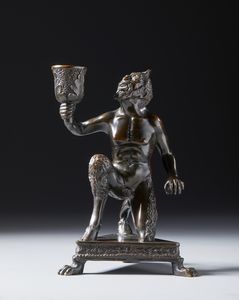 CALZETTA DA RAVENNA (ATTIVO TRA IL 1496 E IL 1543 CIRCA) SEVERO : Ambito di. Candeliere raffigurante un satiro inginocchiato  - Asta Asta 387 | ARTE ANTICA E DEL XIX SECOLO - DAL RINASCIMENTO AL SIMBOLISMO: OPERE DA COLLEZIONI ITALIANE Tradizionale - Associazione Nazionale - Case d'Asta italiane