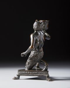 CALZETTA DA RAVENNA (ATTIVO TRA IL 1496 E IL 1543 CIRCA) SEVERO : Ambito di. Candeliere raffigurante un satiro inginocchiato  - Asta Asta 387 | ARTE ANTICA E DEL XIX SECOLO - DAL RINASCIMENTO AL SIMBOLISMO: OPERE DA COLLEZIONI ITALIANE Tradizionale - Associazione Nazionale - Case d'Asta italiane