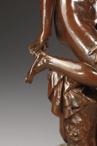 PRIEUR BARTHLEMY (1536 - 1611) : Figura femminile che si toglie una spina dal piede  - Asta Asta 387 | ARTE ANTICA E DEL XIX SECOLO - DAL RINASCIMENTO AL SIMBOLISMO: OPERE DA COLLEZIONI ITALIANE Tradizionale - Associazione Nazionale - Case d'Asta italiane