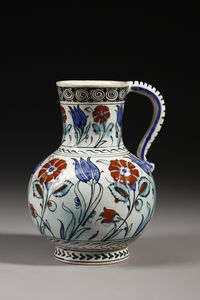 MANIFATTURA CANTAGALLI DEL XIX-XX SECOLO - Brocca in ceramica smaltata e invetriata in stile Iznik con decorazione a elementi floreali e geometrici