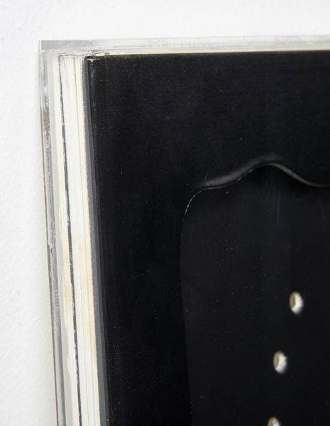 FONTANA LUCIO (1899 - 1968) : Concetto spaziale - Teatrino (nero).  - Asta Asta 388 | ARTE MODERNA E CONTEMPORANEA Tradizionale - Associazione Nazionale - Case d'Asta italiane