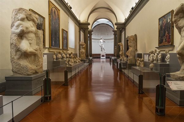 CECILIE HOLLBERG  - Asta Asta AIRC - Associazione Nazionale - Case d'Asta italiane