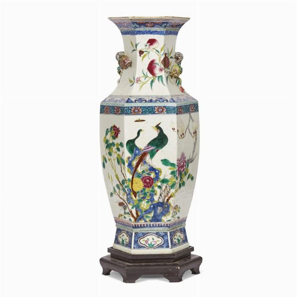 VASO, CINA, DINASTIA QING, SEC. XIX  - Asta Arte Orientale | 东方艺术 - Associazione Nazionale - Case d'Asta italiane